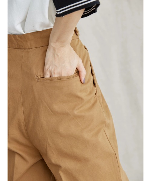 AMERICAN HOLIC(アメリカンホリック)の「綿ツイルタックパンツ(その他パンツ・レディース・ブラック/キャメル・L/M/S)」の17枚目の写真