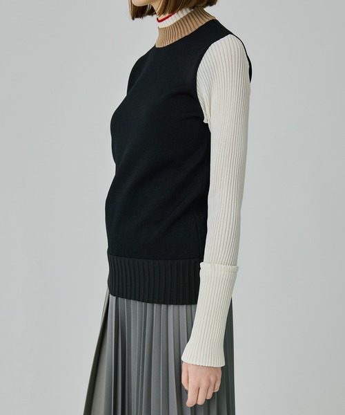 UNITED TOKYO（ユナイテッドトウキョウ）の「バイカラープレーティングニット（ニット/セーター・レディース・インディゴブルー/アイボリー/ブラック/カーキ・FREE）」の17枚目の写真