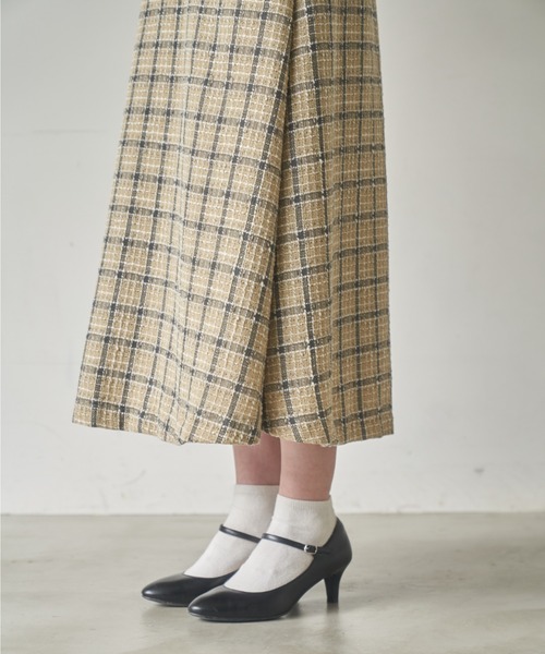 idem(イデム)の「tweed flare skirt/ツイードフレアスカート(スカート・レディース・ベージュ/ピンク/ブラック・SMALL/FREE)」の18枚目の写真