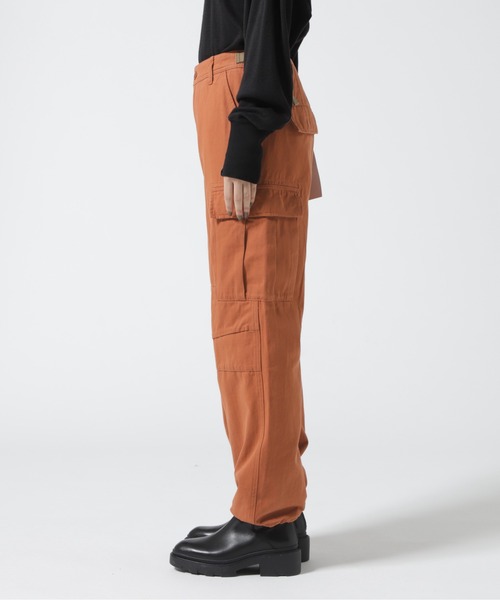 AVIREX（アヴィレックス）の「CARGO PANTS/ カーゴパンツ（カーゴパンツ・レディース・オリーブ系/レンガ/ブラック・L/M/S）」の15枚目の写真
