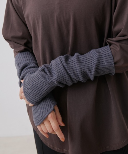 NERGY（ナージー）の「ニットアームガード（手袋・レディース・チャコールグレー/ブルー/オフホワイト・FREE）」の11枚目の写真