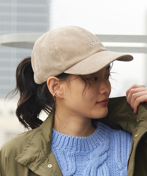 AMERICAN HOLIC（アメリカンホリック）の「コーデュロイキャップ（キャップ・レディース・ベージュ/ブラック/アイボリー/テラコッタ・FREE）」の4枚目の写真