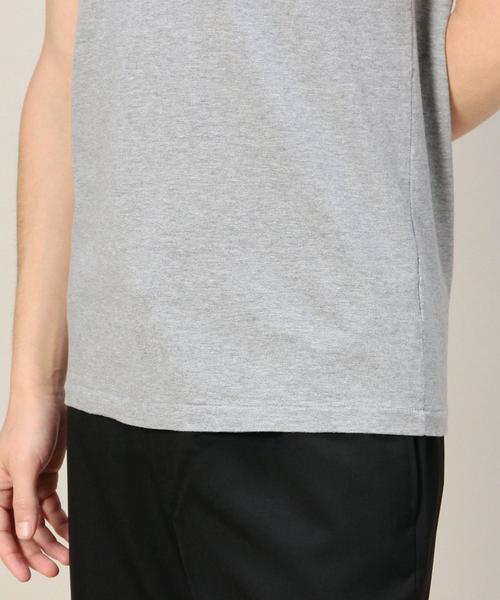 MONKEY TIME（モンキータイム）の「＜monkey time＞ エンブロ 1POC Vネック Tシャツ◆（Tシャツ/カットソー・メンズ・ホワイト/ブラック/グレー/オリーブ/ライトブルー/ネイビー・MEDIUM/SMALL/LARGE）」の21枚目の写真