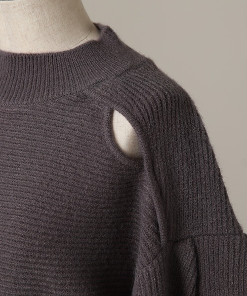 Cheek（チーク）の「スリットあきニットプルオーバー（ニット/セーター・レディース・ブラック/チャコールグレー/ブルー・MEDIUM）」の8枚目の写真