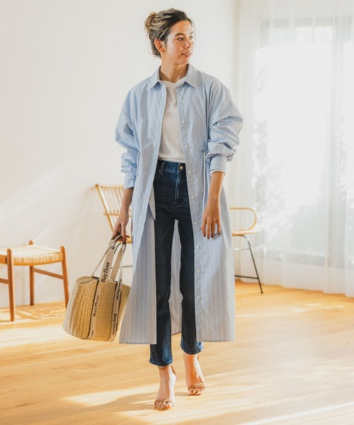 BAYFLOW（ベイフロー）の「アソートストライプシャツワンピース（ワンピース・レディース・ベージュ/その他1/ライトブルー・SMALL/MEDIUM）」の6枚目の写真