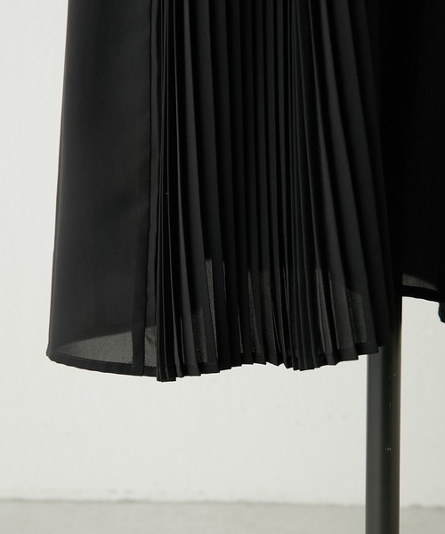 ear PAPILLONNER（イアパピヨネ）の「【SUM1 STYLE（スミスタイル）】半袖プリーツワンピース（ワンピース・レディース・グリーン/ブラック・FREE）」の20枚目の写真