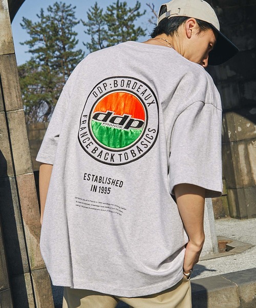 ddp(ディーディーピー)の「DDP/ディーディーピー 別注 サークルロゴ刺繍 ヘビーウェイト ビッグシルエット半袖Tシャツ(Tシャツ/カットソー・メンズ・オフホワイト/ブルー/アッシュグレー/ブラック/ネイビー/ブラック系/ベージュ系/パープル系/ホワイト系/ホワイト系1/ネイビー系1/ブラウン/ブラウン系/ワイン系/ホワイト系2/ブラック系2/ネイビー系2/チャコール・M/L)」の9枚目の写真