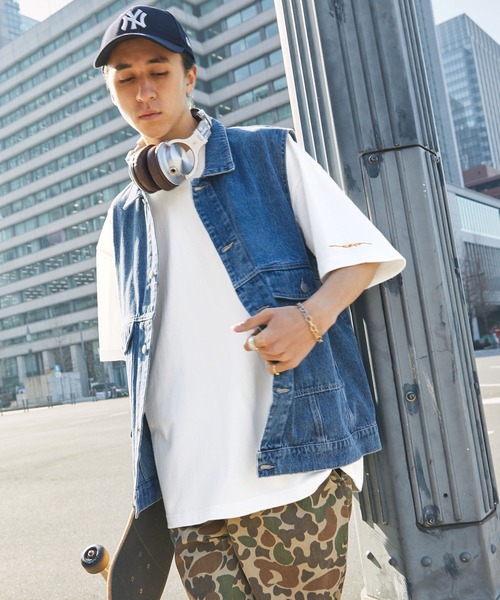 ddp(ディーディーピー)の「DDP/ディーディーピー 別注 サークルロゴ刺繍 ヘビーウェイト ビッグシルエット半袖Tシャツ(Tシャツ/カットソー・メンズ・オフホワイト/ブルー/アッシュグレー/ブラック/ネイビー/ブラック系/ベージュ系/パープル系/ホワイト系/ホワイト系1/ネイビー系1/ブラウン/ブラウン系/ワイン系/ホワイト系2/ブラック系2/ネイビー系2/チャコール・M/L)」の21枚目の写真