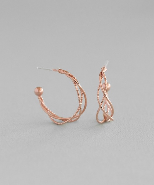 Phoebe(フィービィー)の「【金属アレルギー対応】クロッシングトリニティーラインピアス(ピアス(両耳用)・レディース・ピンクゴールド/イエローゴールド・FREE)」の1枚目の写真