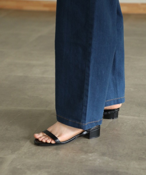 aity(アイティ)の「ストレッチデニムベイカーパンツ(デニムパンツ・レディース・ブルー/ワンウォッシュ/ネイビー・M)」の4枚目の写真