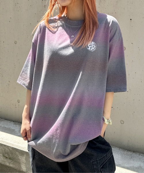 sedacle(セダクル)の「グラデーションTシャツ(Tシャツ/カットソー・メンズ・パープル/レッド/ピンク・MEDIUM/LARGE)」の3枚目の写真