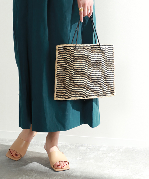 VERMEIL par iena(ヴェルメイユパーイエナ)の「【MAISON N.H PARIS/メゾン エヌ アッシュ パリ】Tote Bag Stripe(かごバッグ・レディース・A・FREE)」の16枚目の写真