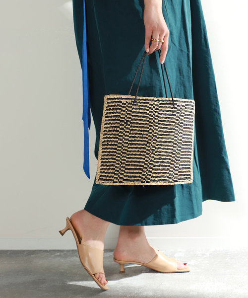 VERMEIL par iena(ヴェルメイユパーイエナ)の「【MAISON N.H PARIS/メゾン エヌ アッシュ パリ】Tote Bag Stripe(かごバッグ・レディース・A・FREE)」の10枚目の写真