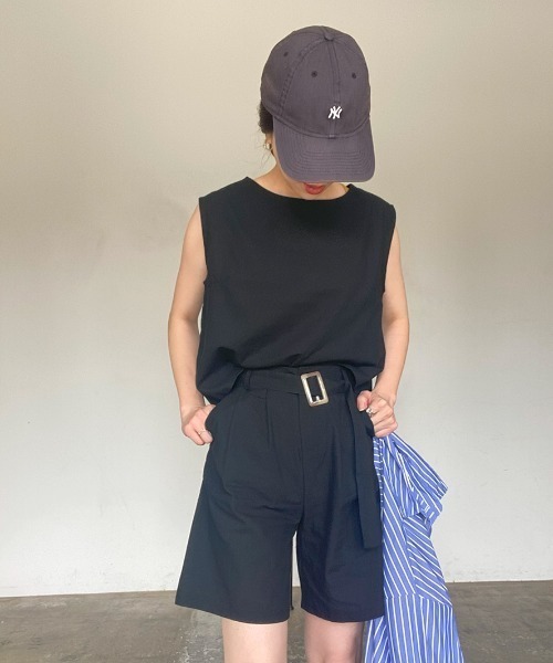 ISOOK(アイスー)の「Belted short pants set up / ベルトショートパンツセットアップ(kiharu select)(セットアップ・レディース・ブラック/ベージュ・FREE)」の2枚目の写真