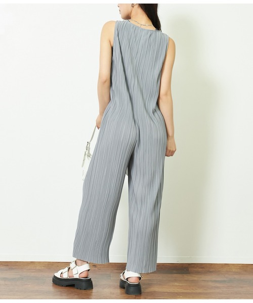 ANAP（アナップ）の「ランダムプリーツオールインワン（つなぎ/オールインワン・レディース・オレンジ/ブルー/ブラック/ベージュ・S/M）」の13枚目の写真