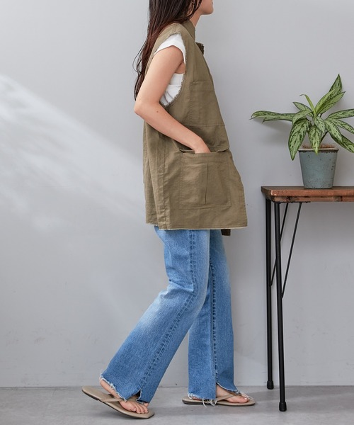 CIAOPANIC TYPY(チャオパニックティピー)の「リネン混スタンドZIPミリタリーベスト(ベスト・レディース・カーキ/ブラック/ベージュ・FREE)」の14枚目の写真