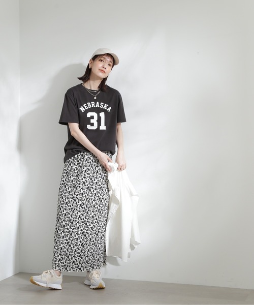 N.(N. Natural Beauty Basic)(エヌエヌナチュラルビューティーベーシック)の「◆花柄ナロープリーツスカート(スカート・レディース・ホワイト系その他/ブラック系その他・MEDIUM)」の20枚目の写真