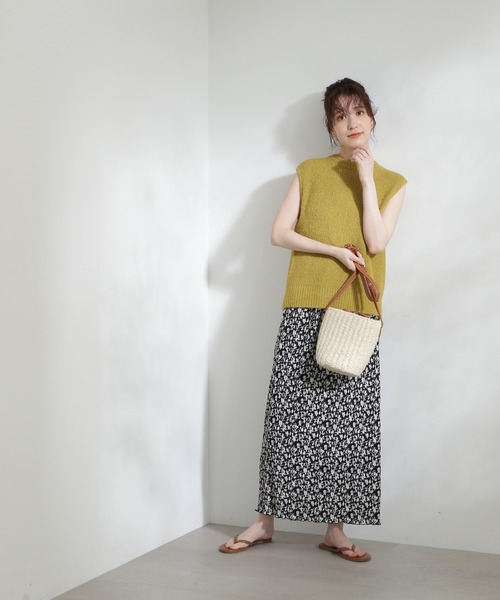 N.(N. Natural Beauty Basic)(エヌエヌナチュラルビューティーベーシック)の「◆花柄ナロープリーツスカート(スカート・レディース・ホワイト系その他/ブラック系その他・MEDIUM)」の17枚目の写真