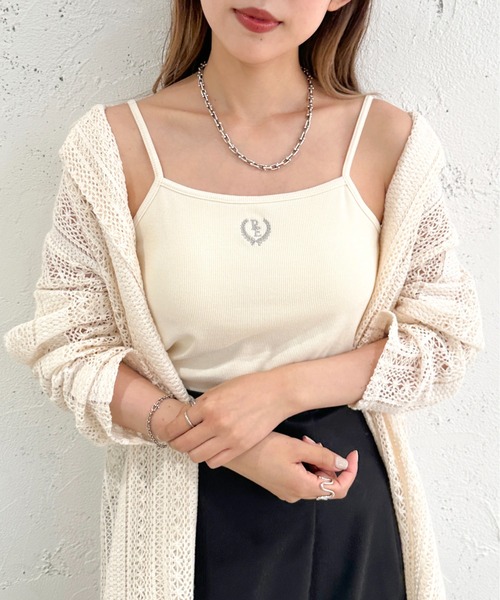 apres jour mignon(アプレジュールミニョン)の「ロゴ刺繍カップ付きキャミソール【ZOZOTOWN限定アイテム】(キャミソール・レディース・アイボリー/ブラック系その他/ブルー/ネイビー/ブラック/グレイッシュベージュ・X-LARGE/フリー)」の15枚目の写真