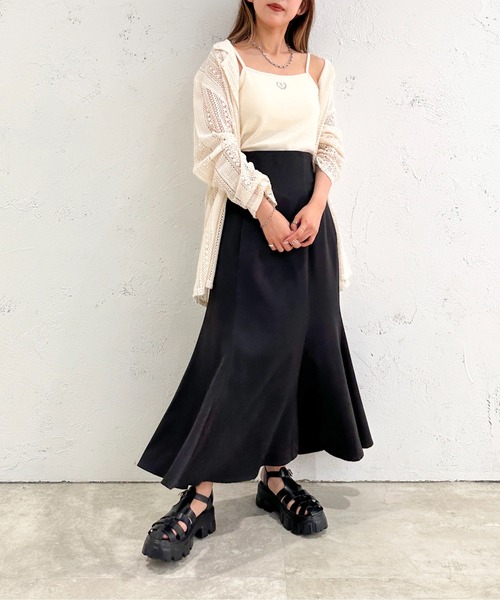 apres jour mignon(アプレジュールミニョン)の「ロゴ刺繍カップ付きキャミソール【ZOZOTOWN限定アイテム】(キャミソール・レディース・アイボリー/ブラック系その他/ブルー/ネイビー/ブラック/グレイッシュベージュ・X-LARGE/フリー)」の16枚目の写真