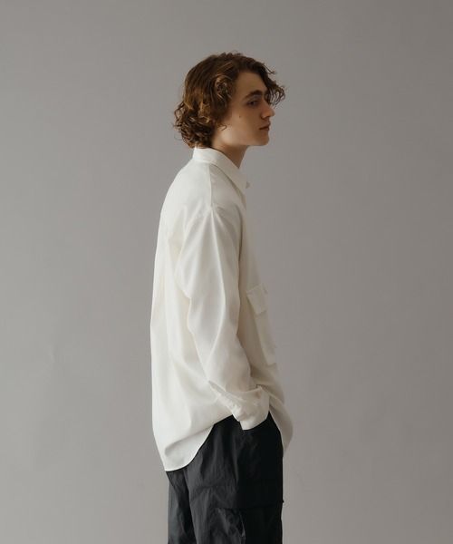 WETTEMPT（ウィテンプト）の「COTTON LINEN BIG POCKET SHIRT /コットンリネンビッグポケットシャツ（シャツ/ブラウス・メンズ・カーキ/オフホワイト・SMALL/MEDIUM/LARGE）」の3枚目の写真