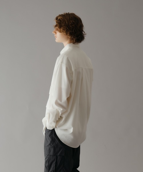 WETTEMPT（ウィテンプト）の「COTTON LINEN BIG POCKET SHIRT /コットンリネンビッグポケットシャツ（シャツ/ブラウス・メンズ・カーキ/オフホワイト・SMALL/MEDIUM/LARGE）」の5枚目の写真