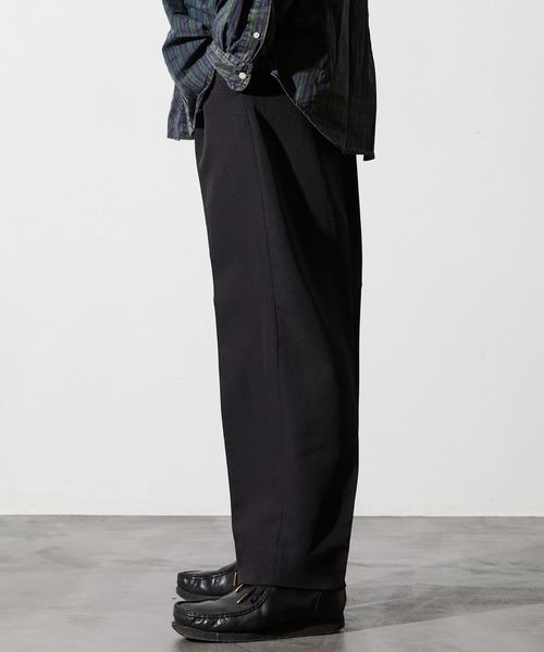 セール】ストレッチタックテーパードスラックス（スラックス