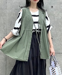 フレアピンタックジレ