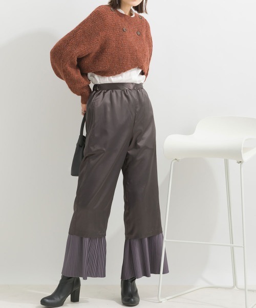 terrace(テラス)の「プリーツヘムサテンパンツ(その他パンツ・レディース・チャコール/ブラック/ブルー・MEDIUM)」の7枚目の写真