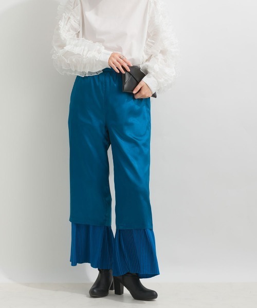 terrace(テラス)の「プリーツヘムサテンパンツ(その他パンツ・レディース・チャコール/ブラック/ブルー・MEDIUM)」の11枚目の写真