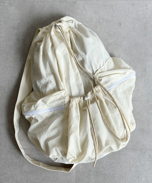 CPCM（シーピーシーエム）の「ワンショルダーリュック（ショルダーバッグ・レディース・ブラック/アイボリー・FREE）」の6枚目の写真