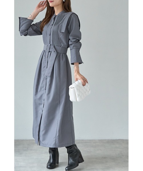 &. NOSTALGIA（アンドドットノスタルジア）の「ベルテッドピンタックシャツワンピース（シャツワンピース・レディース・サックスブルー/チャコールグレー・FREE）」の5枚目の写真