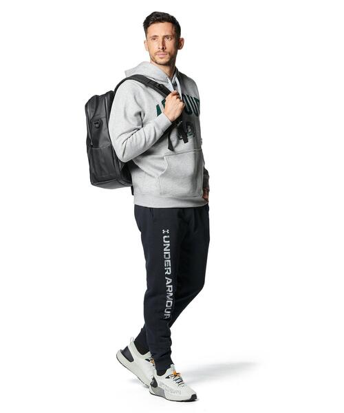 UNDER ARMOUR(アンダーアーマー)の「UAカレッジエイト フリース フーディー(トレーニング/メンズ)(スウェット・メンズ・グレー・M/S/L/3XL/XXL/XL)」の17枚目の写真