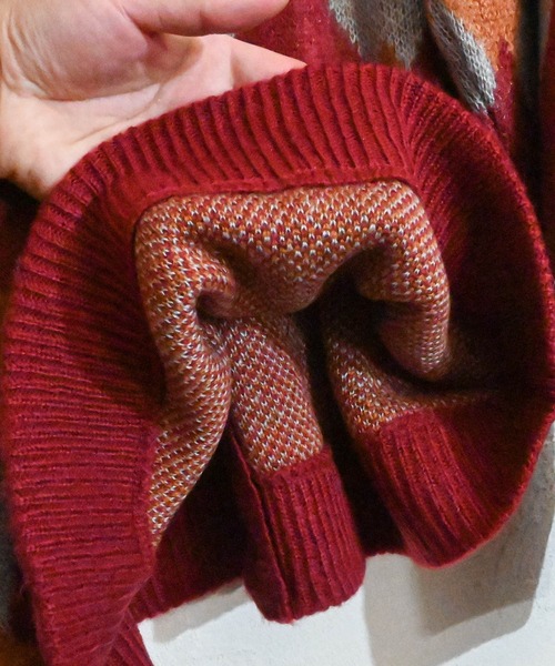 Anytime Songs(エニータイムソングス)の「ジャギー加工ダイヤ柄 バルーンカーディガン(カーディガン/ボレロ・メンズ・ワイン/ブラック/グリーン・MEDIUM/X-LARGE/LARGE)」の7枚目の写真