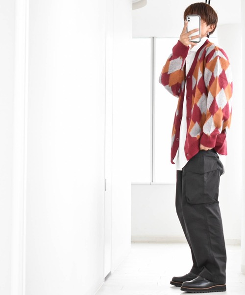 Anytime Songs(エニータイムソングス)の「ジャギー加工ダイヤ柄 バルーンカーディガン(カーディガン/ボレロ・メンズ・ワイン/ブラック/グリーン・MEDIUM/X-LARGE/LARGE)」の14枚目の写真