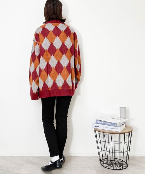 Anytime Songs(エニータイムソングス)の「ジャギー加工ダイヤ柄 バルーンカーディガン(カーディガン/ボレロ・メンズ・ワイン/ブラック/グリーン・MEDIUM/X-LARGE/LARGE)」の19枚目の写真