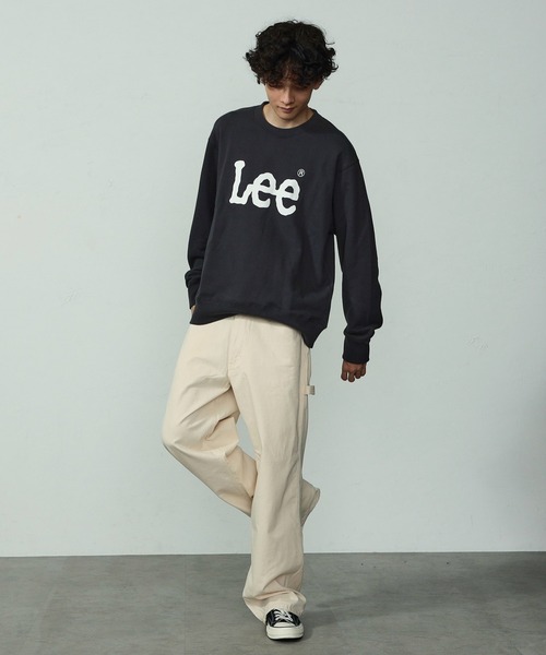 Lee(リー)の「【ユニセックス】【親子】Lee ロゴスエット(スウェット・メンズ・ホワイト/スモークピンク/チャコール/ブルー系その他・LARGE/MEDIUM/X-LARGE/SMALL)」の2枚目の写真
