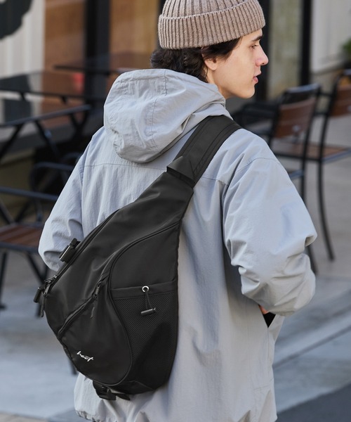 HECT（ヘクト）の「【HECT】Nylon Shoulder Bag / ナイロンワンショルダーバッグ（ショルダーバッグ・メンズ・グレー/ブラック・FREE）」の7枚目の写真