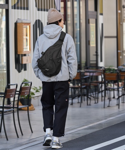 HECT（ヘクト）の「【HECT】Nylon Shoulder Bag / ナイロンワンショルダーバッグ（ショルダーバッグ・メンズ・グレー/ブラック・FREE）」の13枚目の写真