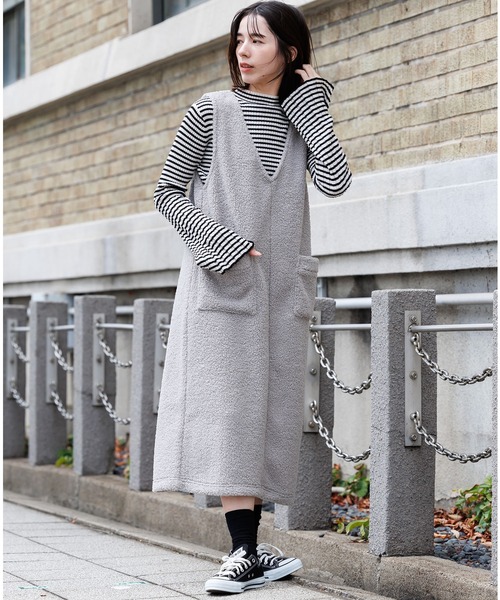 mili an deni（ミリアンデニ）の「ボアジャンパースカート（ジャンパー