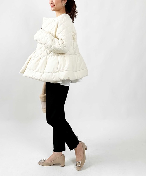 PICCIN（ピッチン）の「【WEB限定】ダイヤキルトペプラムジャケット（ノーカラージャケット・レディース・アイボリー/ブラック・M）」の11枚目の写真