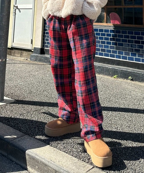 Alley by w closet（アリーバイダブルクローゼット）の「【Alley】テーパードチェックパンツ（スラックス・レディース・ピンク/レッド/ブラウン・FREE）」の3枚目の写真