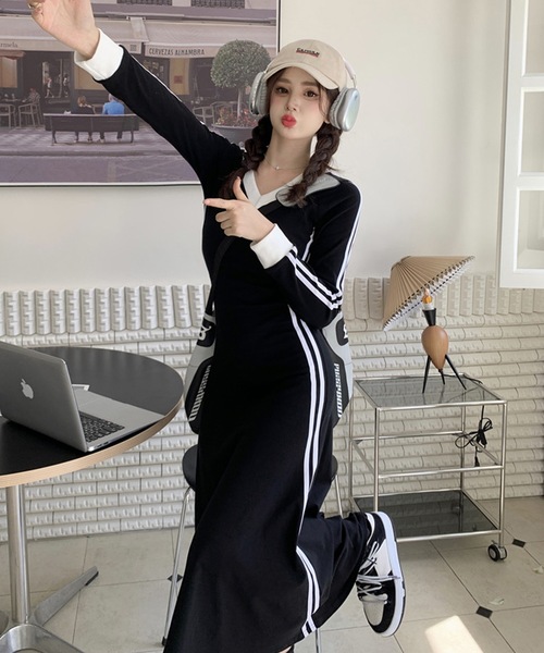 shopnikoniko(ショップニコニコ)の「サイドライン Vネック ロングワンピース 長袖 スポーティー バイカラー(ワンピース・レディース・ブラック・フリー)」の4枚目の写真