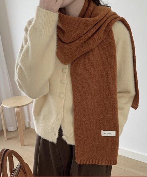 TONE SELECT GOODS(トーンセレクトグッズ)の「【urge select】ベーシック マフラー(マフラー・レディース・ブラウン系3/グレー/オフホワイト/ブルー系2/ブラック/ブラウン系1/ブラウン系2/イエロー/ブルー系1/ベージュ/レッド/ピンク/グリーン/ブルー系3・FREE)」の5枚目の写真