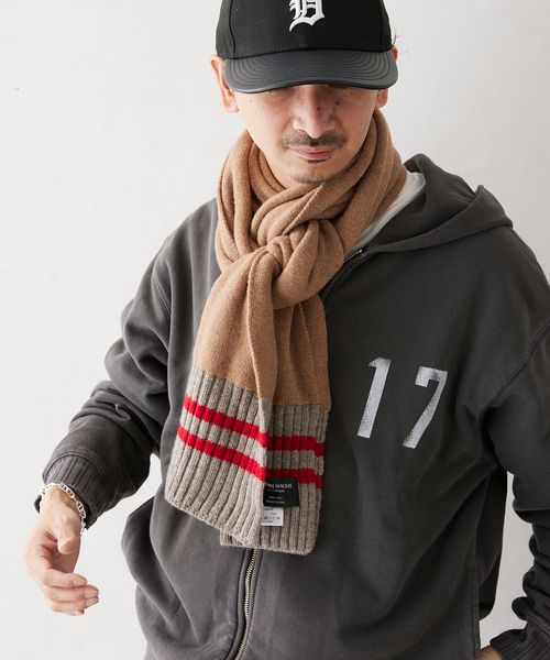 ROBERT MACKIE（ロバートマッキー）の「【ROBERT MACKIE / ロバートマッキー】 tube muffler w/rib（マフラー・メンズ・ベージュ/ブラック/グリーン・FREE）」の17枚目の写真