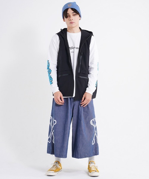 EFFECTEN（エフェクテン）の「mcg3409- Scrap logo hood vest フードベスト（ベスト・メンズ・ブラック・M/L）」の10枚目の写真