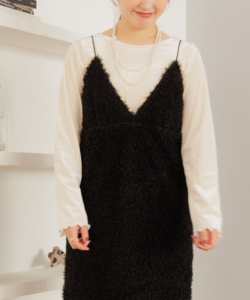 flower(フラワー)の「グロッシーベロアトップ(Tシャツ/カットソー・レディース・アイボリー/ブラウン・FREE)」の2枚目の写真