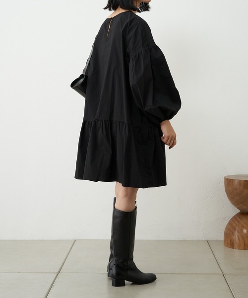 SHENERY（シーナリー）の「ギャザーチュニックワンピース（チュニック・レディース・ブラック/オフホワイト・FREE）」の10枚目の写真