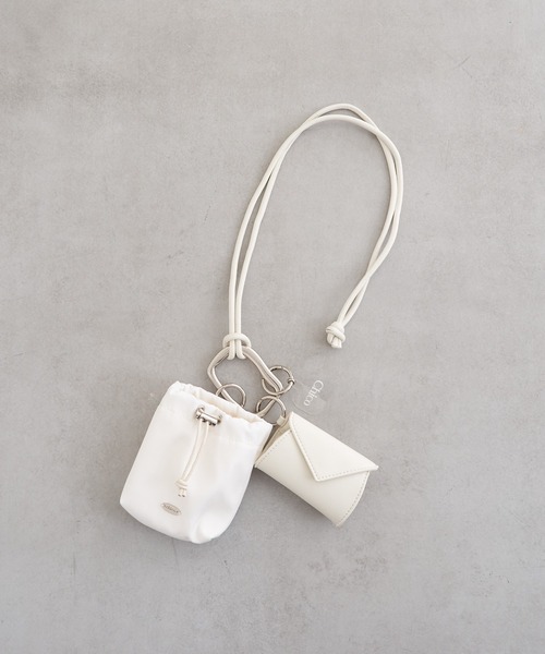 Chico（チコ）の「【2024SS】ナイロンポーチ付スマホショルダー（スマホグッズ・レディース・シルバー/ブラック/アイボリー・FREE）」の8枚目の写真