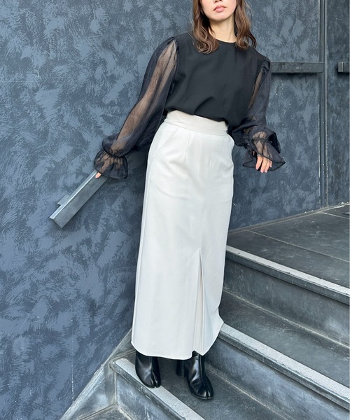 feepur（フェピュール）の「袖シアーボリュームブラウス（シャツ/ブラウス・レディース・アイボリー/ブラック・MEDIUM）」の16枚目の写真